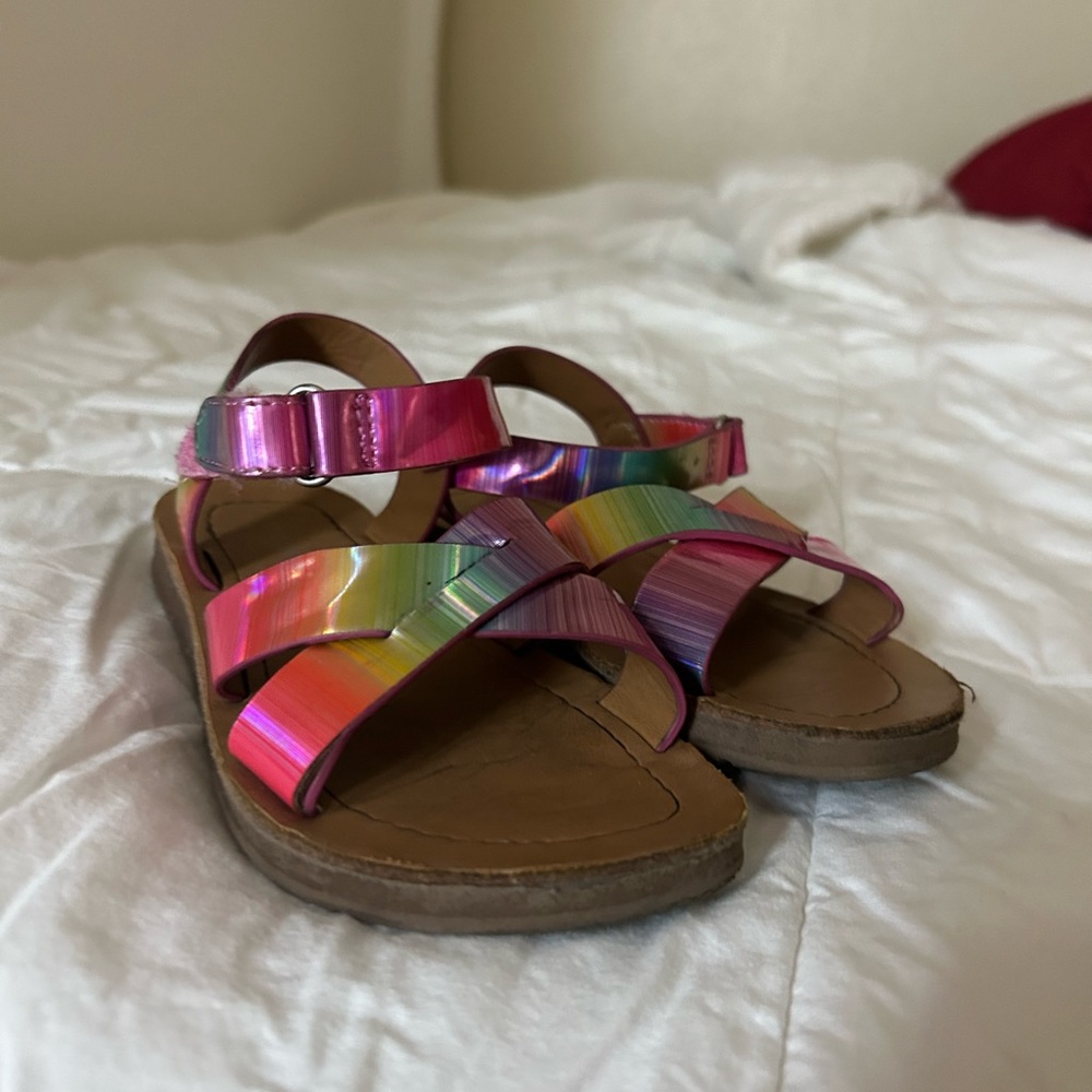 Sandals - Picture 2 of 5
